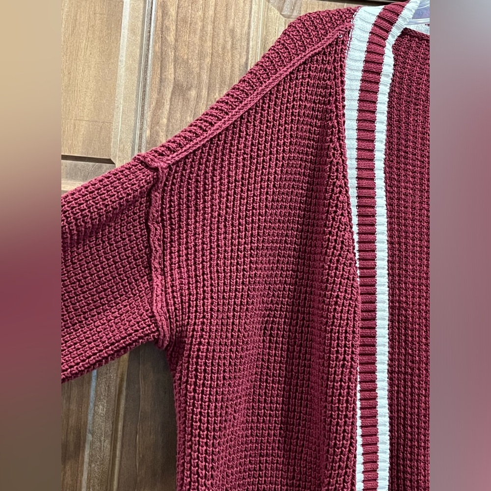 Universal Thread Burgundy Cable Knit Cardigan Swe… - image 4